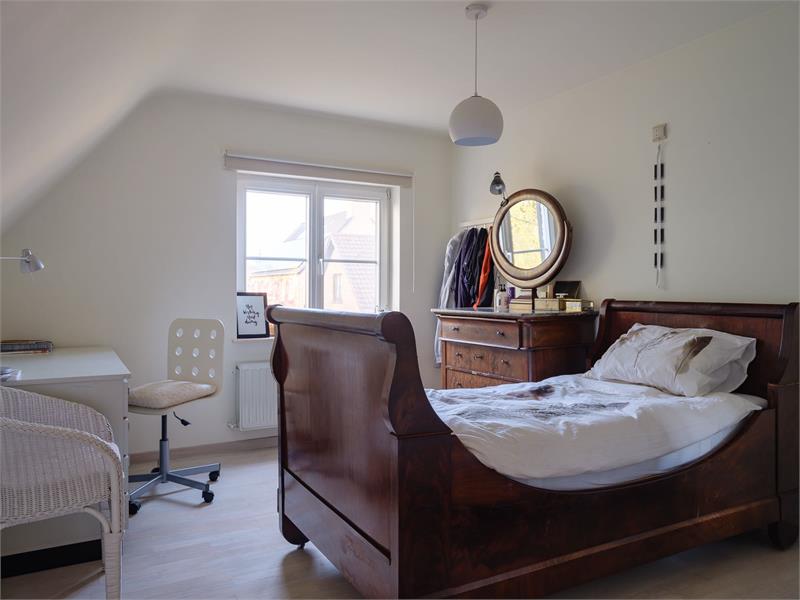 Villa-landhuis met prachtig zicht op uitgestrekte achterliggende velden 