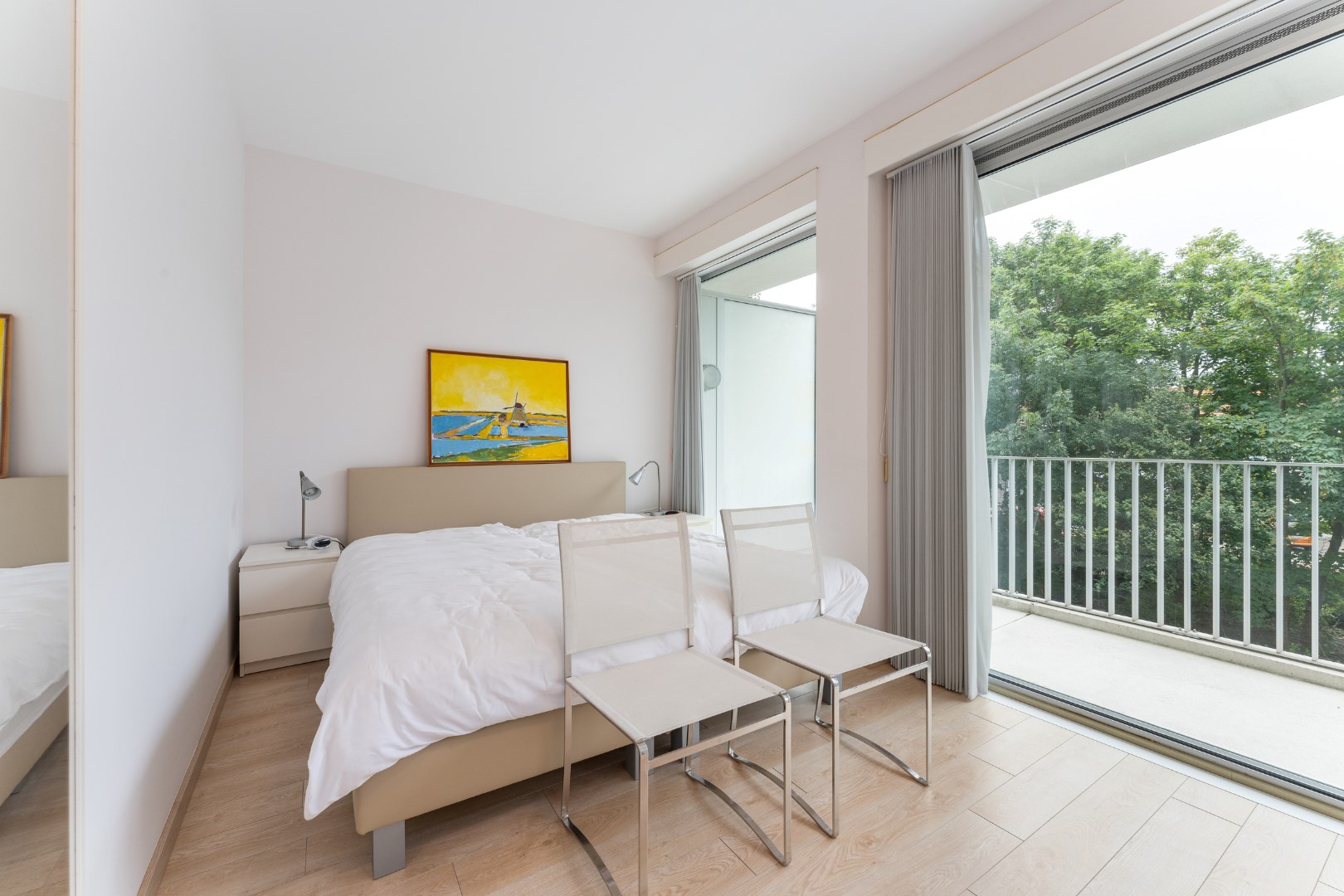 LUXUEUS APPARTEMENT MET PRACHTIG GROENZICHT 