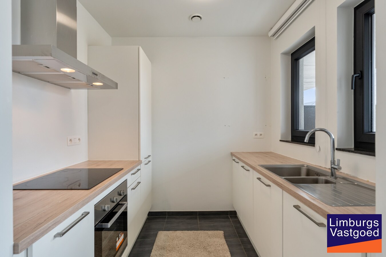 Appartement (80m²), 2 slpk, 2 ruime terrassen, autostaanplaats + kelderberging 