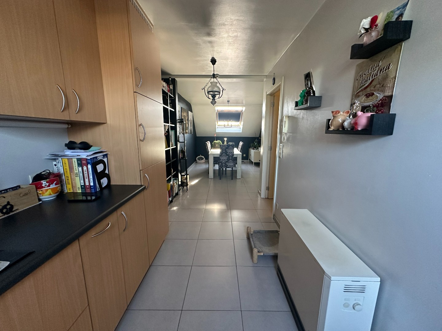 Instapklaar appartement met 1 slp en zonnig terras, centrum Torhout 
