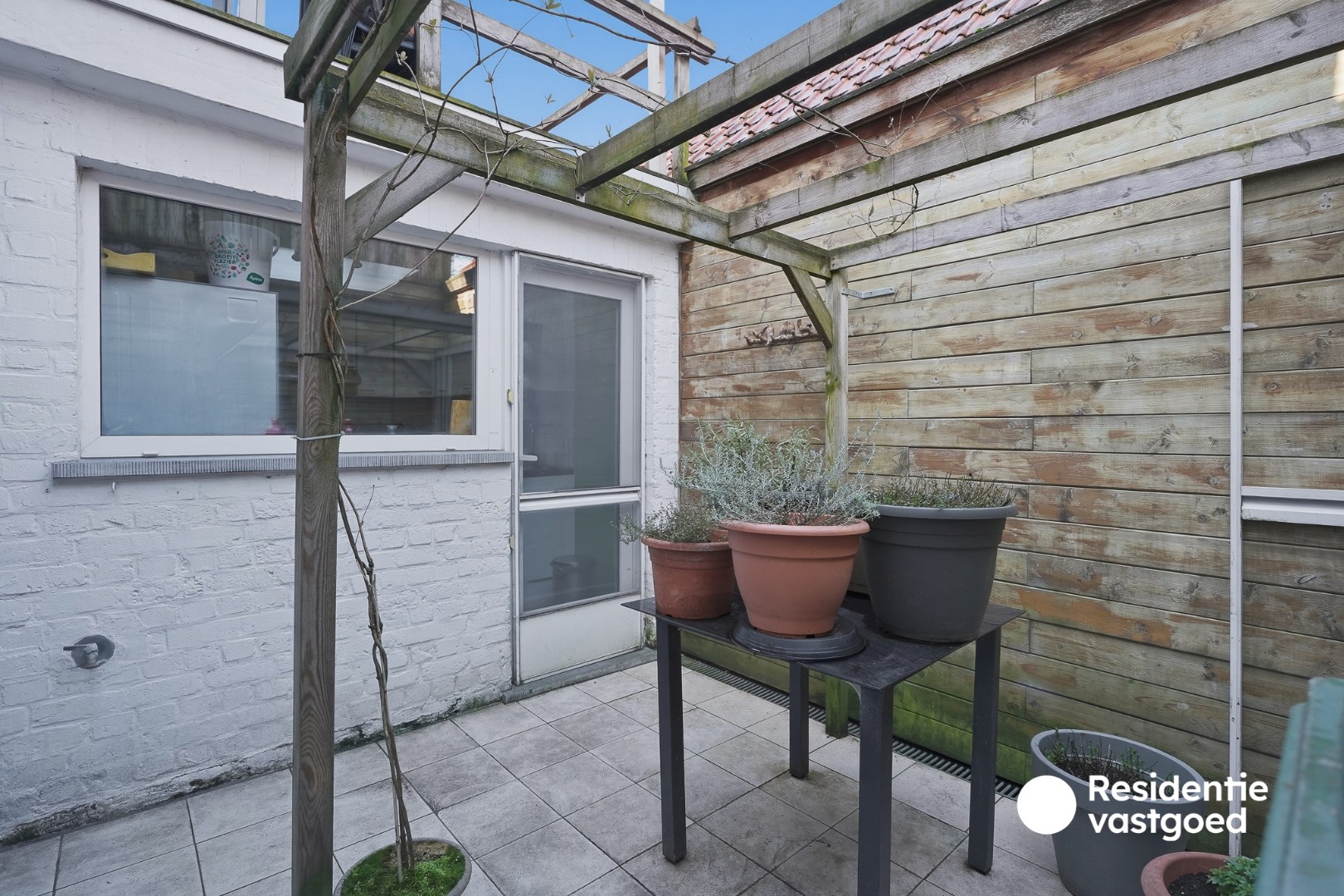Instapklare woning in hartje Diksmuide, met zicht op het stadspark! 