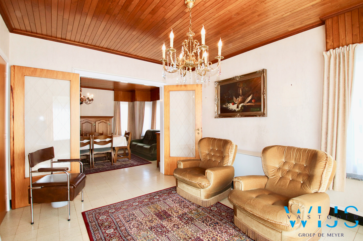 Zeer degelijk woonhuis op TOPlocatie te ERTVELDE ! 