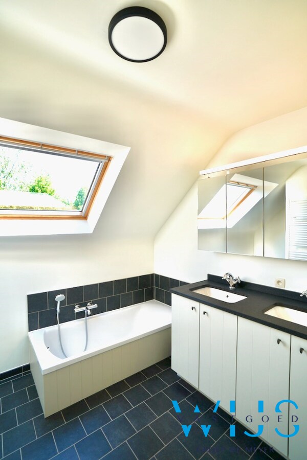 Landelijk woonhuis op TOPlocatie te Ertvelde ! 