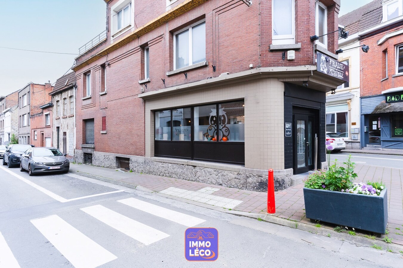 Tea-Room "Fraise &amp; Myrtille" en plein centre-ville, TOP OPPORTUNITE ! 