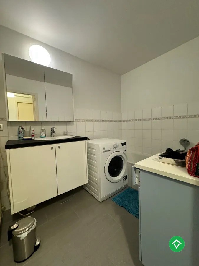 Appartement met 2 slaapkamers en garage Coupure te Gent 