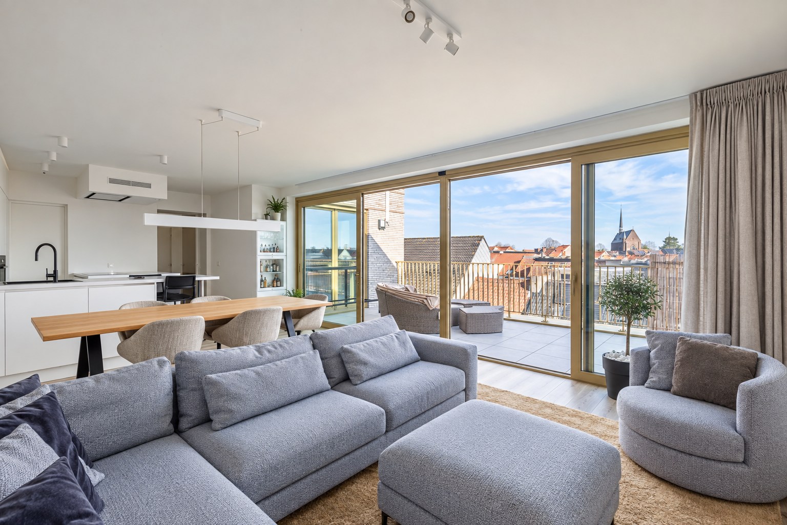 Recent luxueus appartement (2023) met 2 slaapkamers 