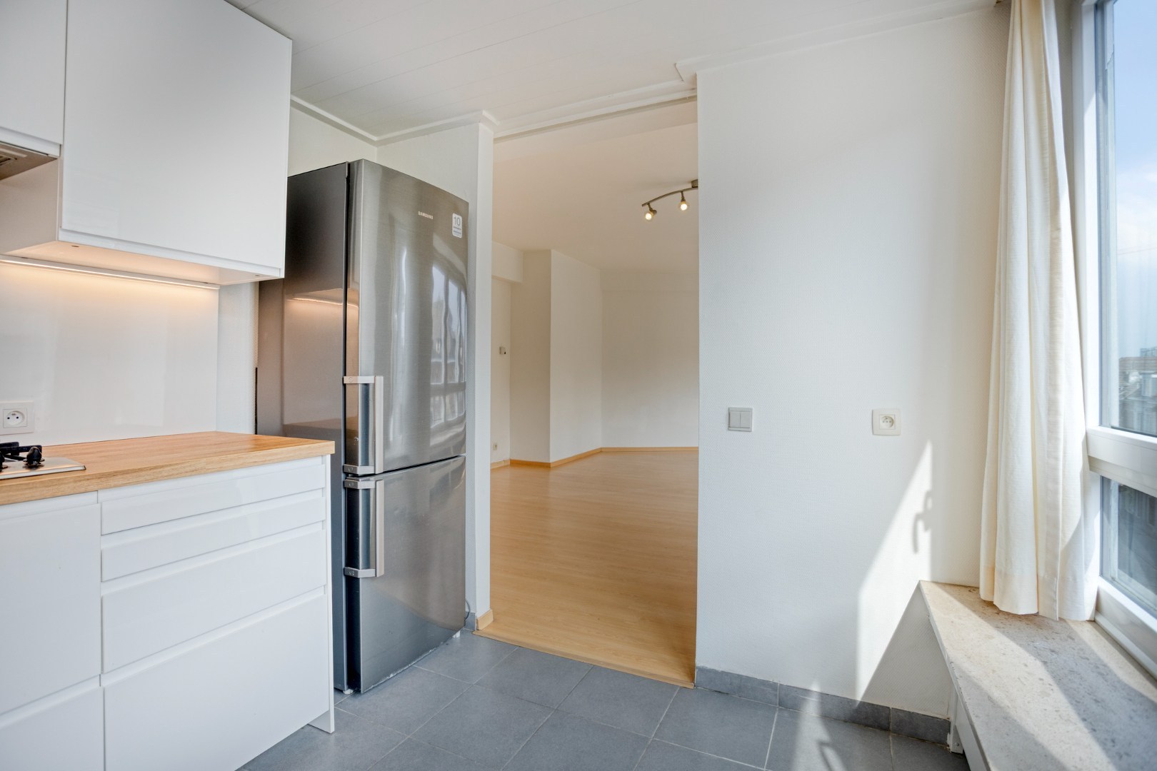 Lichtrijk 2-slaapkamer appartement in hartje Leuven met mooi uitzicht – EPC 239 kWh/m² - bewoonbare opp. 80 m² 