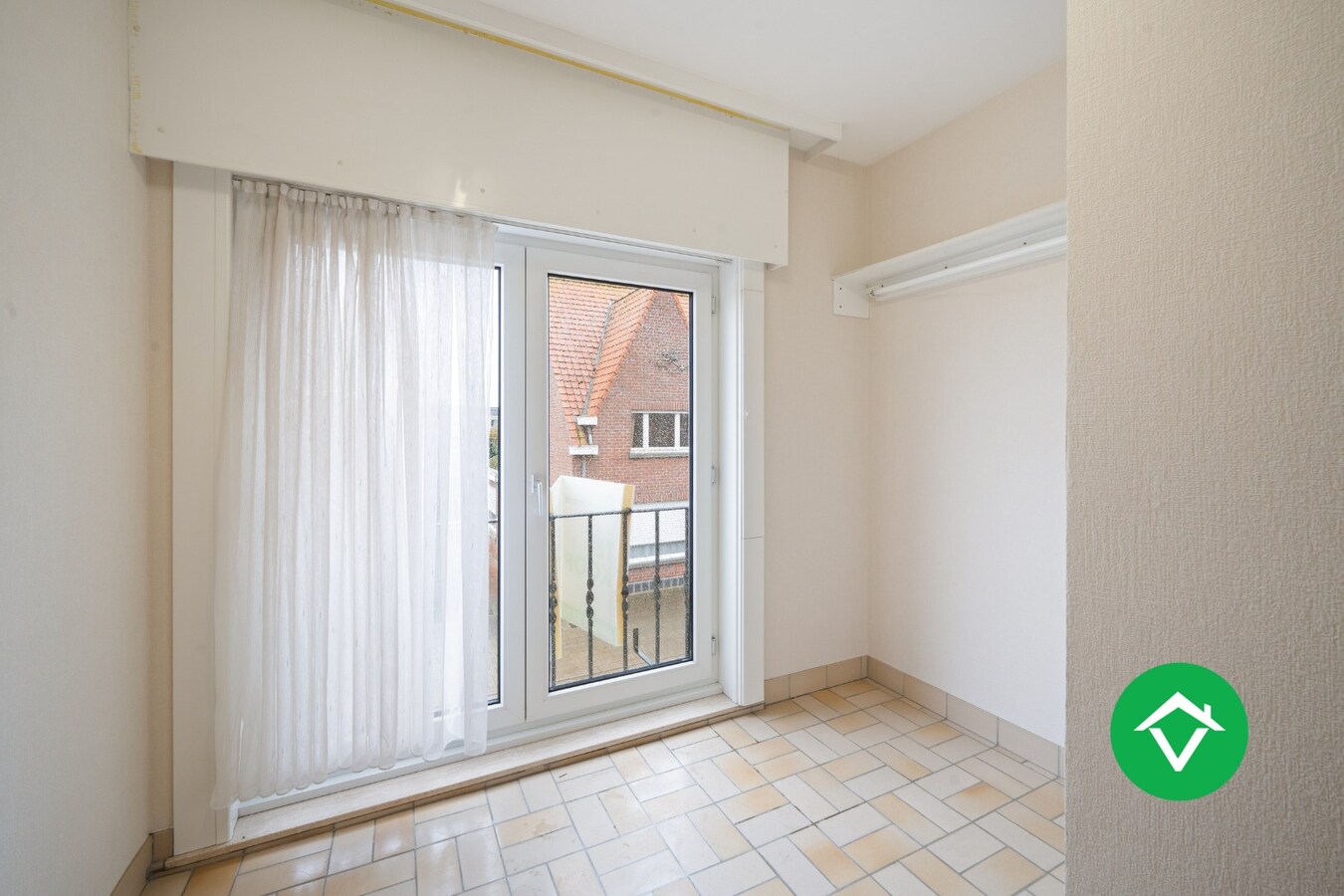 Instapklare woning met 4 slaapkamers en garage te Ichtegem 