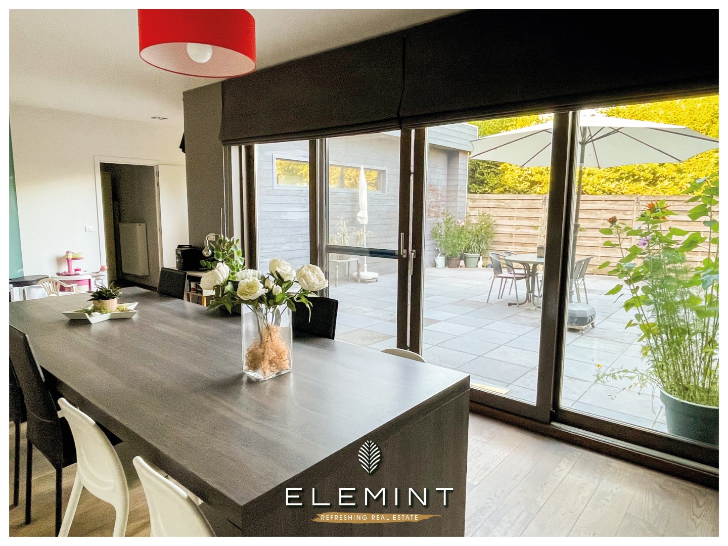 Verrassend ruime woning met terras en 3 slaapkamers 