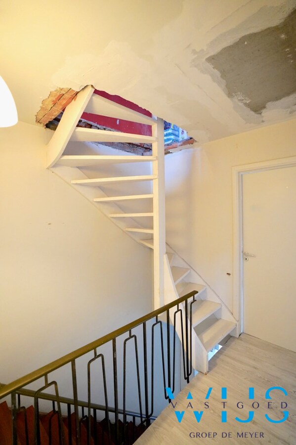 Ideaal woonhuis op rustige locatie te Zelzate ! 