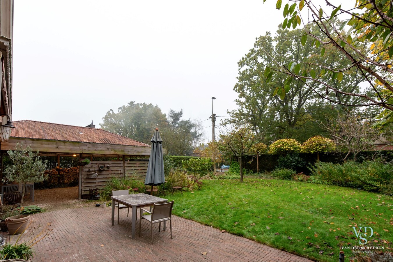 Charmante villa, door groen omgeven 