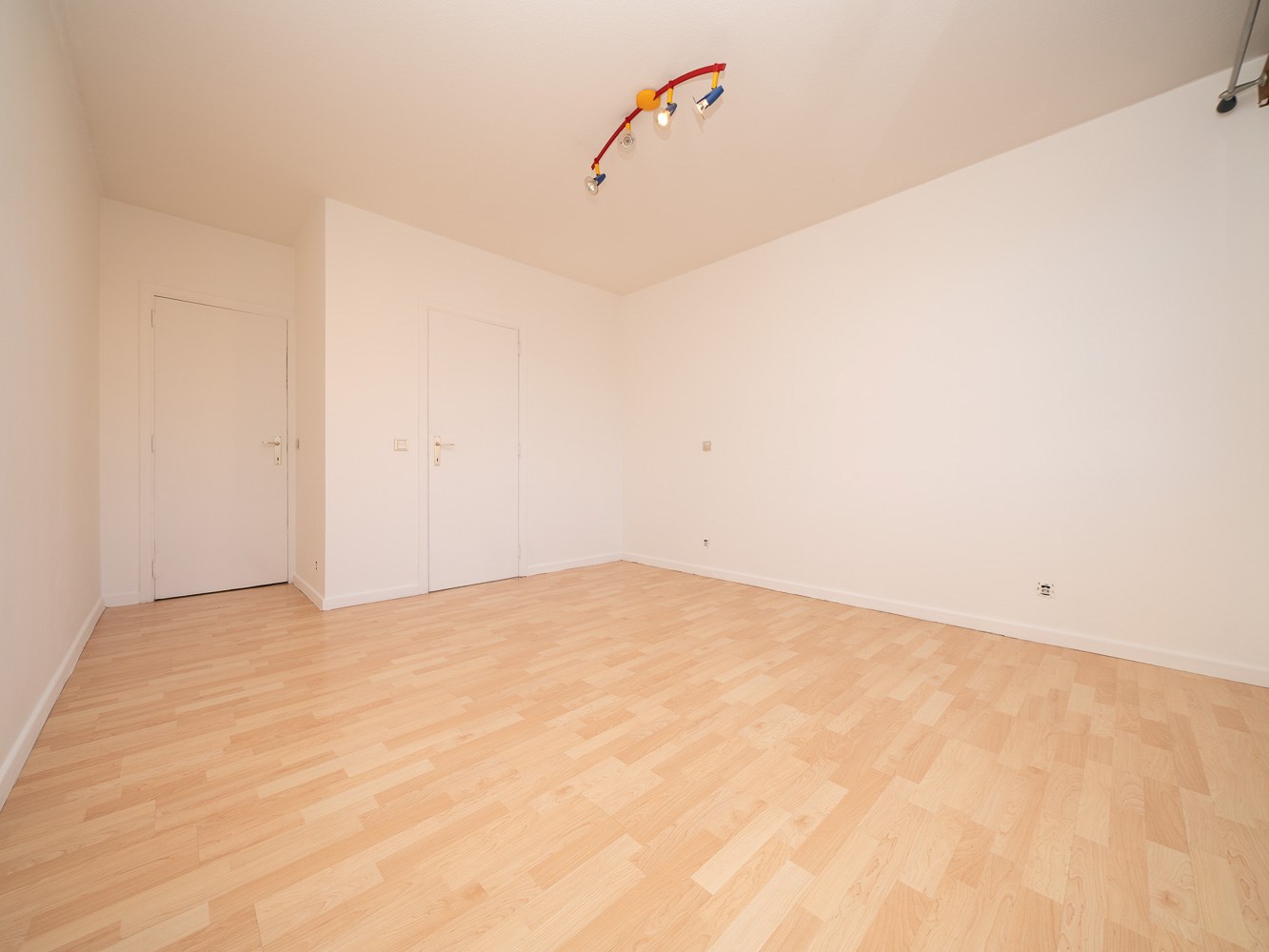 Ideaal gelegen woning met 4 kamers, bureau en stadstuin 