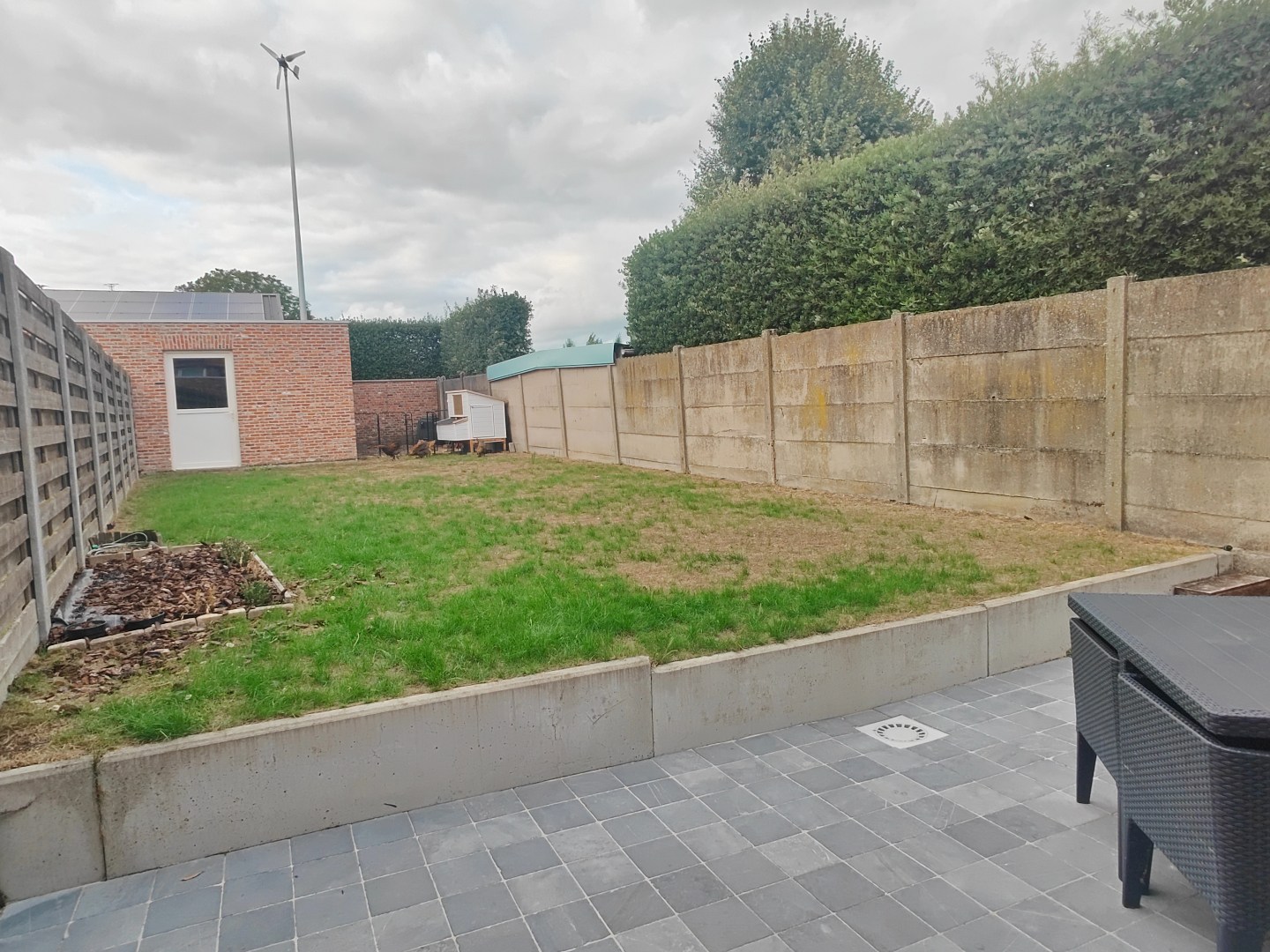Ruime en centraal gelegen woning in Zeveren. 