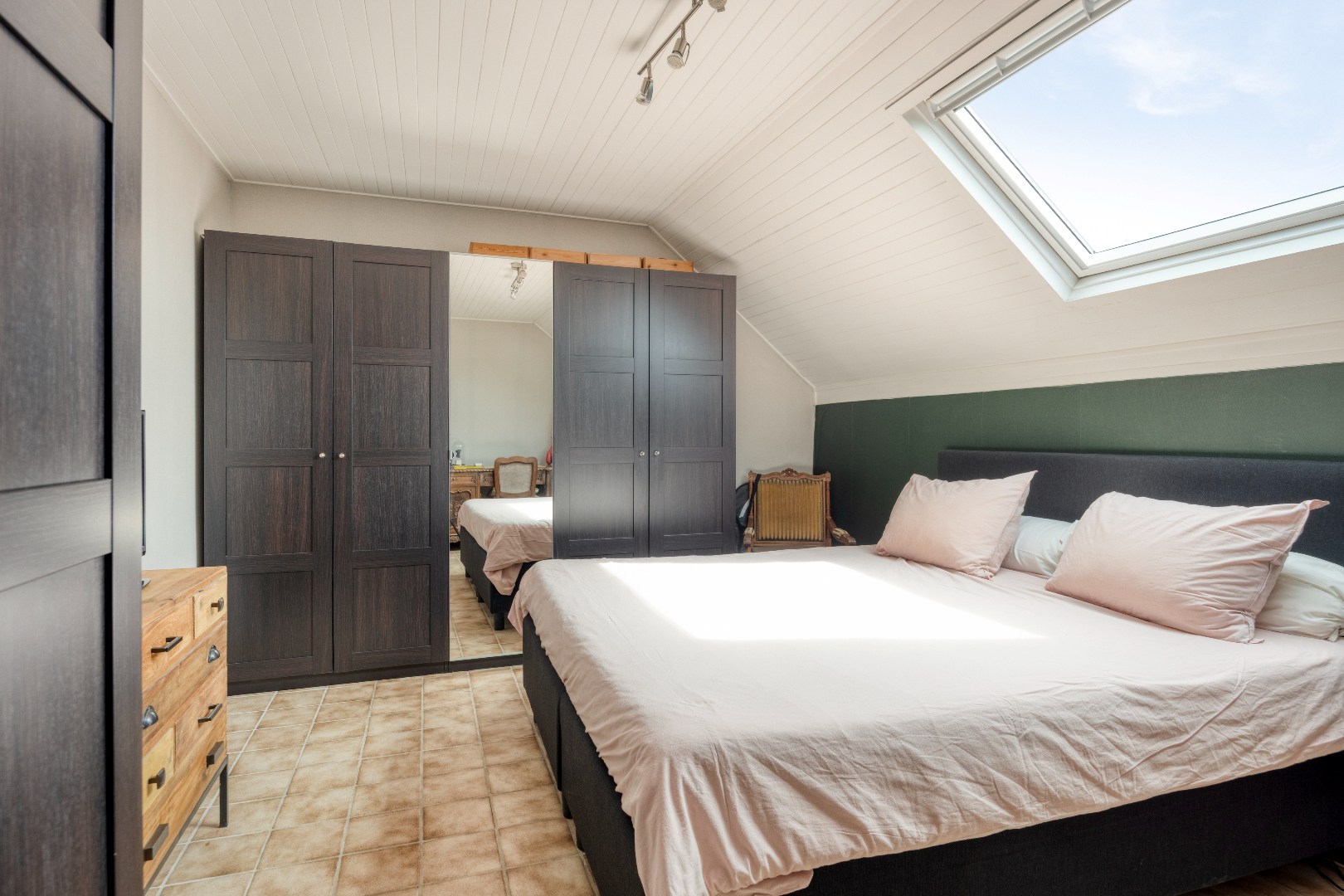 Energiezuinige gezinswoning met 4 slpk en ruime tuin te Lembeek 