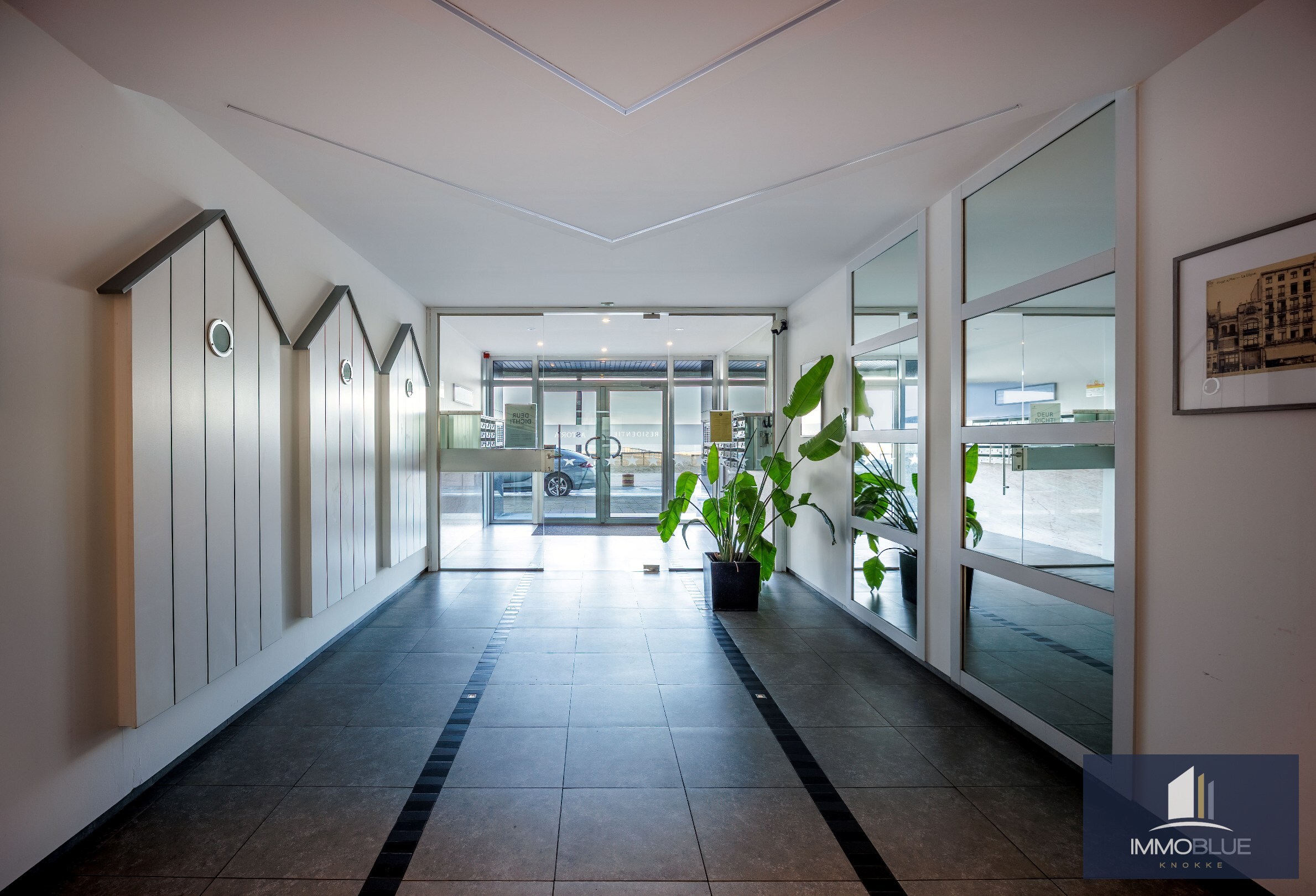 Appartement met frontaal zeezicht. 