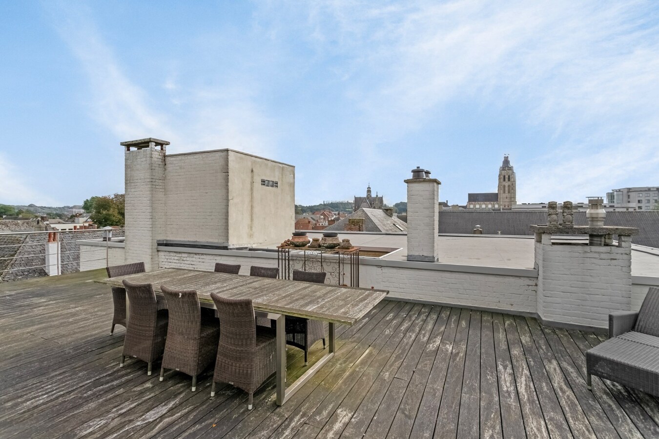 Prachtige penthouse met dakterras - te huur 