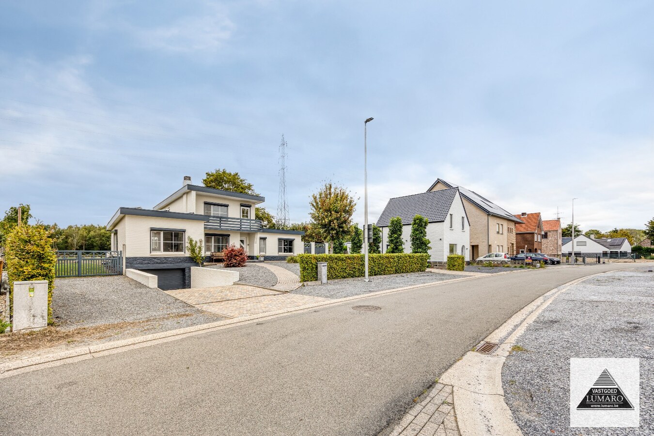 Vrijstaande woning met 4 slaapkamers - zonnepanelen - thuisbatterij 