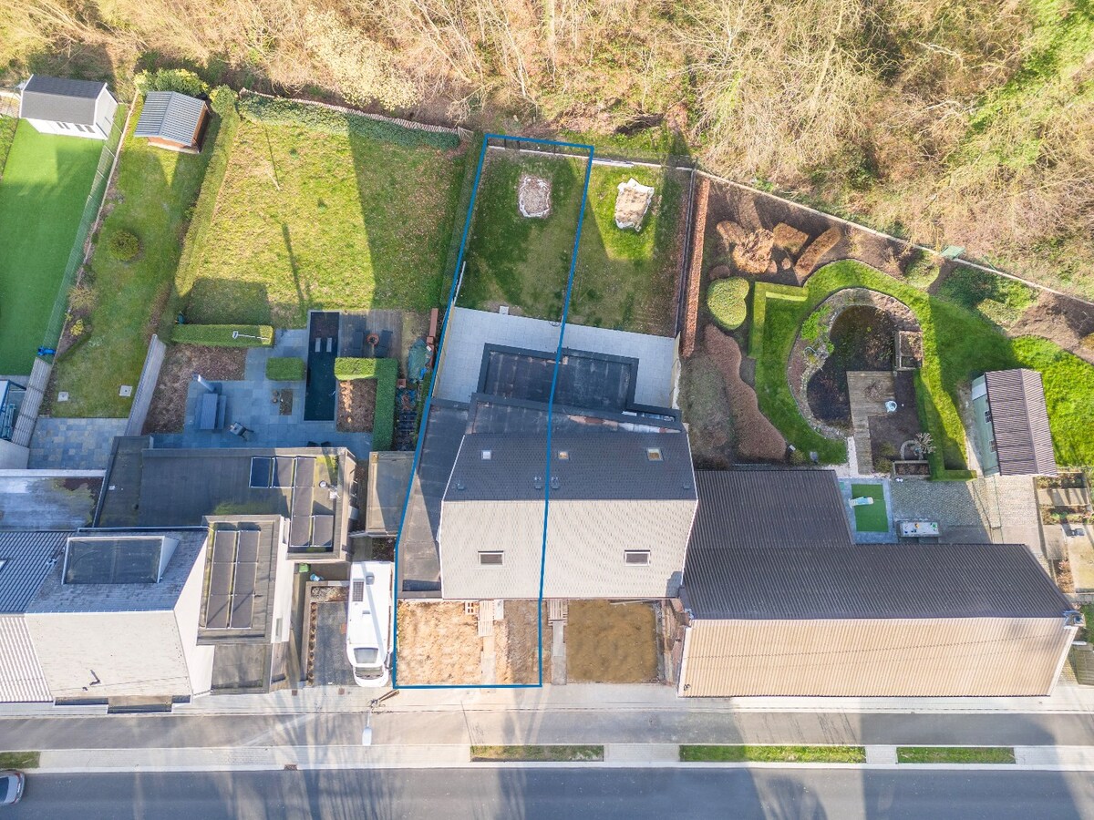 Tiptop afgewerkte nieuwbouw BEN-woning te St-L-Houtem, 6% BTW mogelijk 