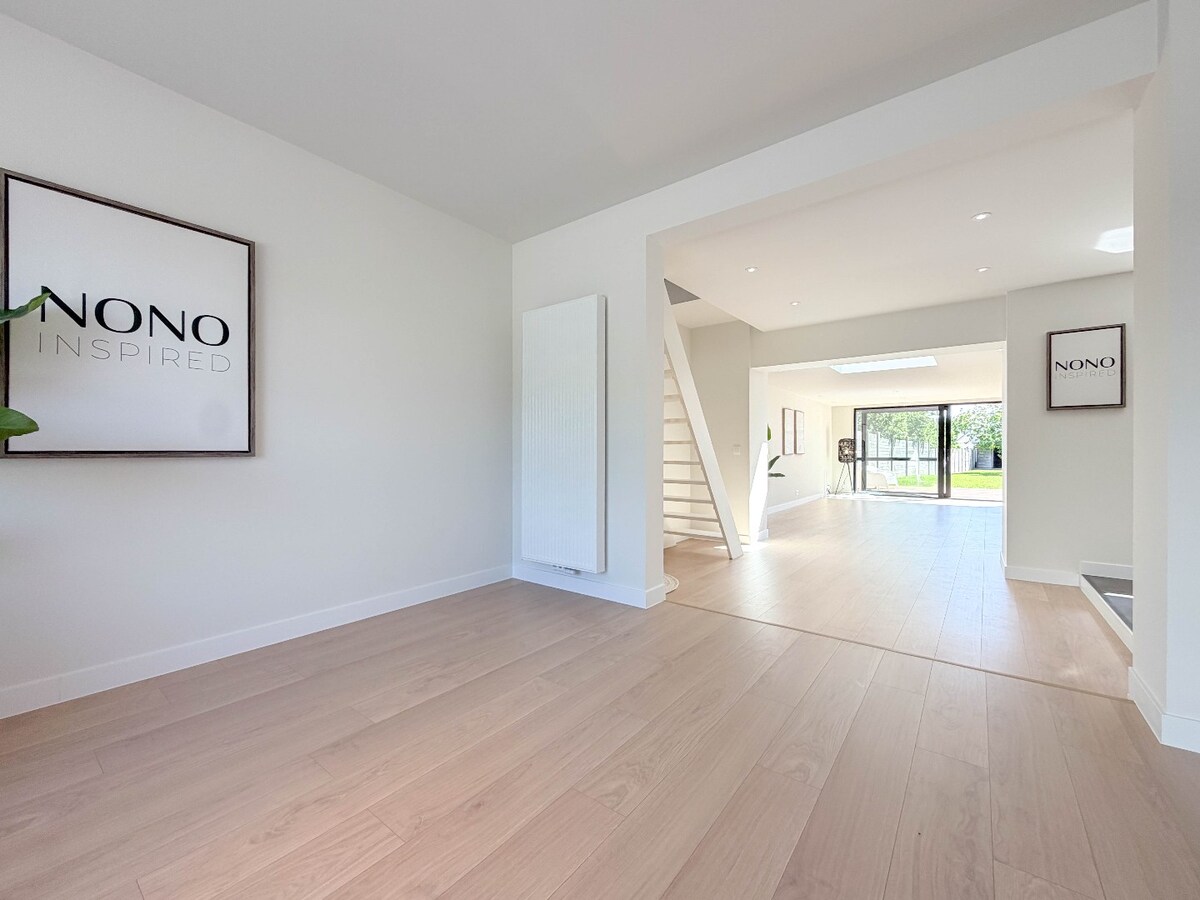 Prachtige ruime woning met grote zonnige tuin !    **** NONO INSPIRED **** 