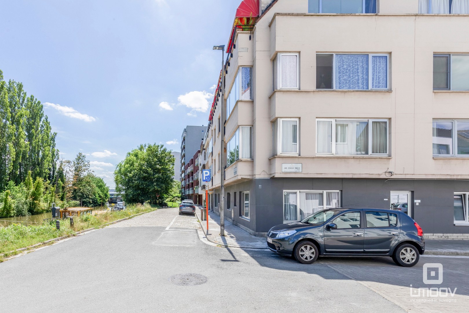 Appartement met 2 slaapkamers, optie garage en zicht op het water in Gent 
