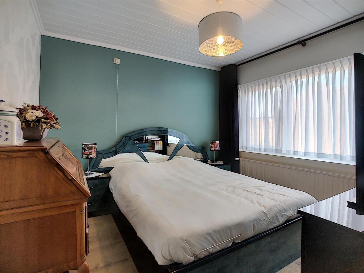 Knap gerenoveerde woning met zongericht terras - Sluis 