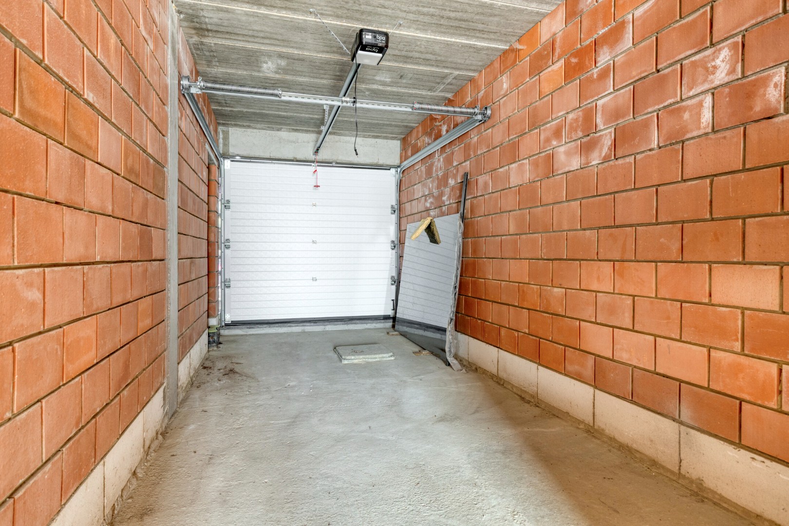 Ruime en rustig gelegen woning met veel mogelijkheden in Rotselaar! 