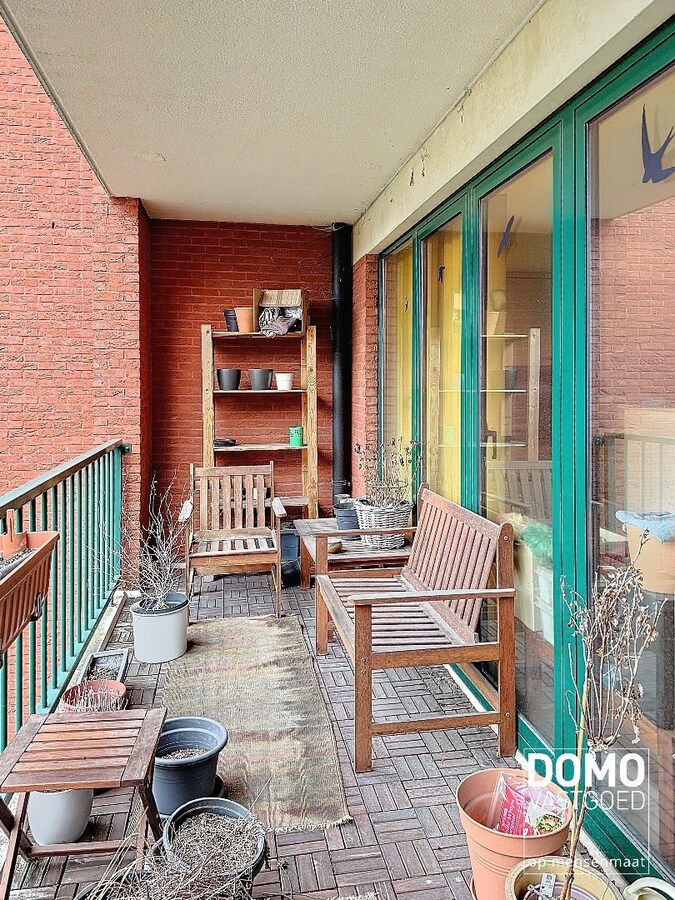 Op te frissen appartement met 2 slaapkamers te Hasselt. 