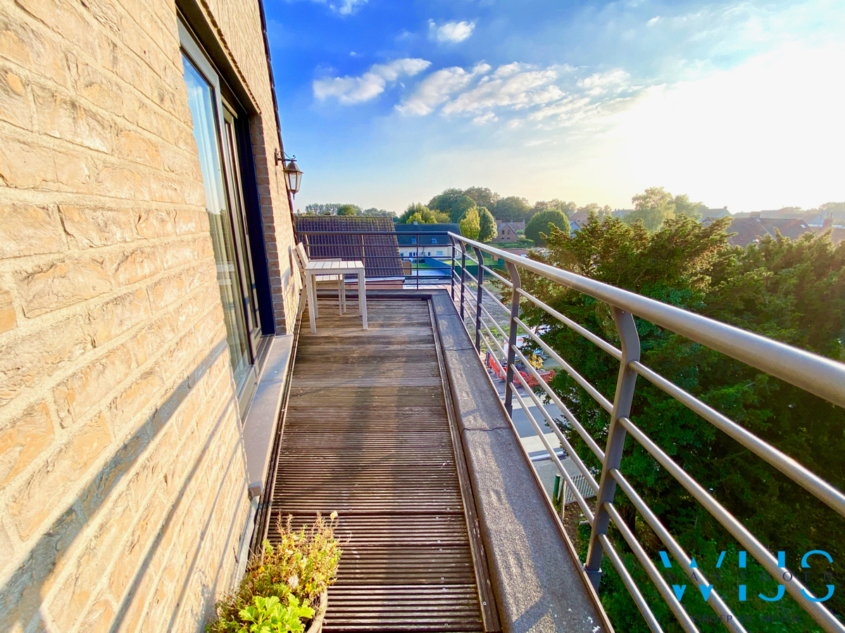 Gezellig 1 slaapkamer appartement met zonneterras &amp; garage ! 