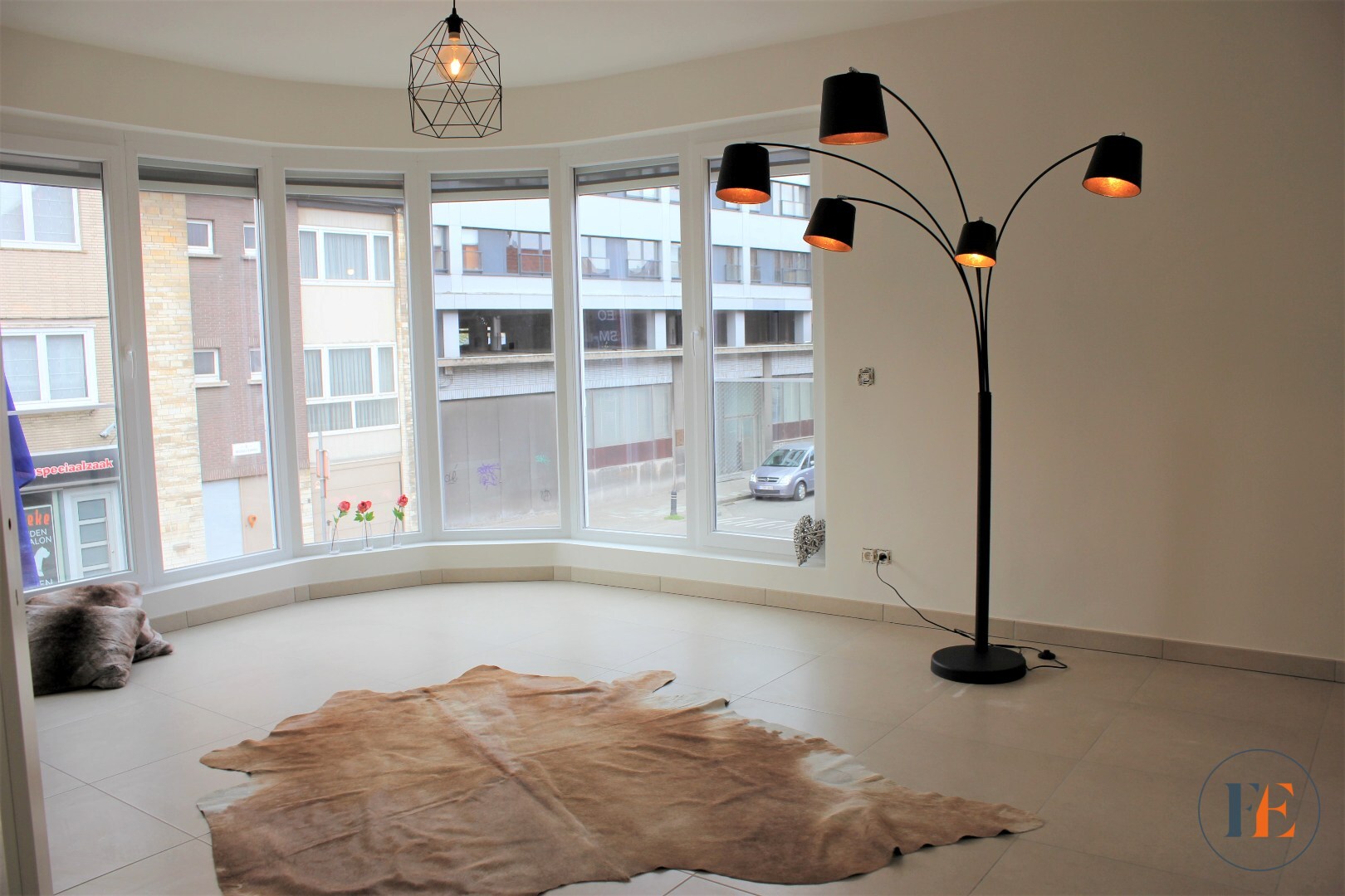 VERHUURD DOOR FLAME ESTATE 