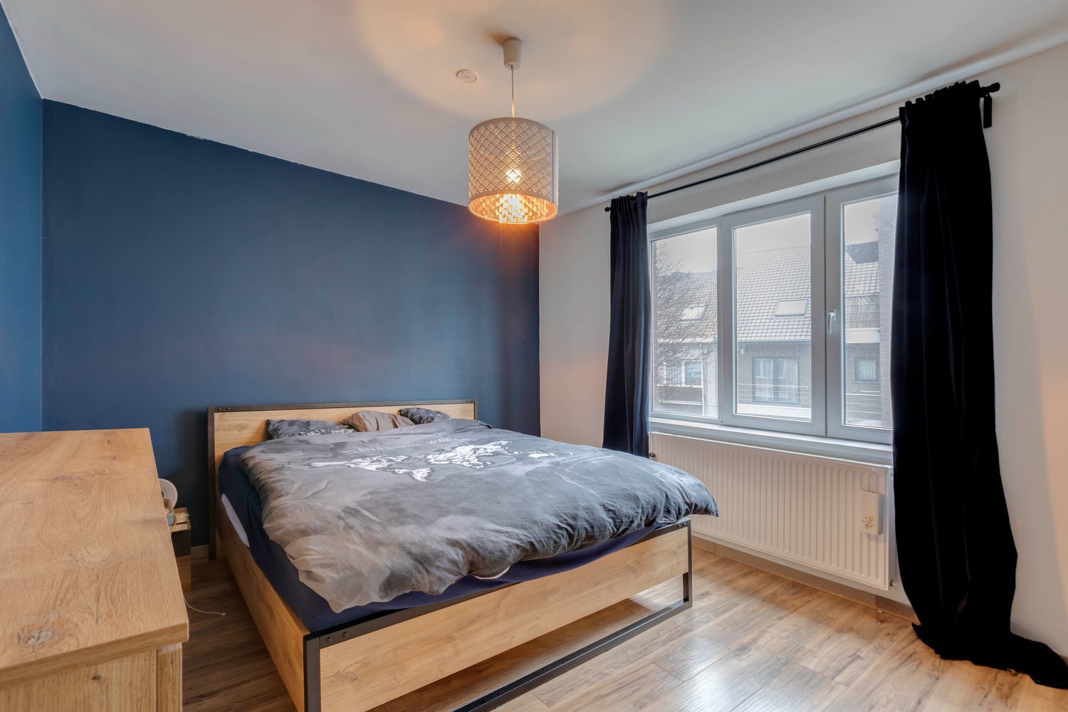 instapklare rijwoning met uitstekende ligging en tuin 