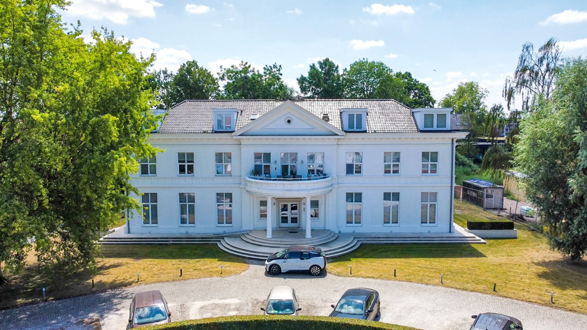 Appartement 1 slpk en autostaanplaats te Adegem 