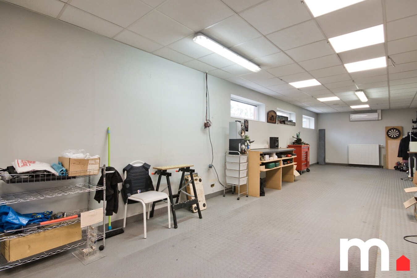 Uniek handelshuis met woonst op toplocatie – 220m² commerciële Ruimte + 165m² woning 