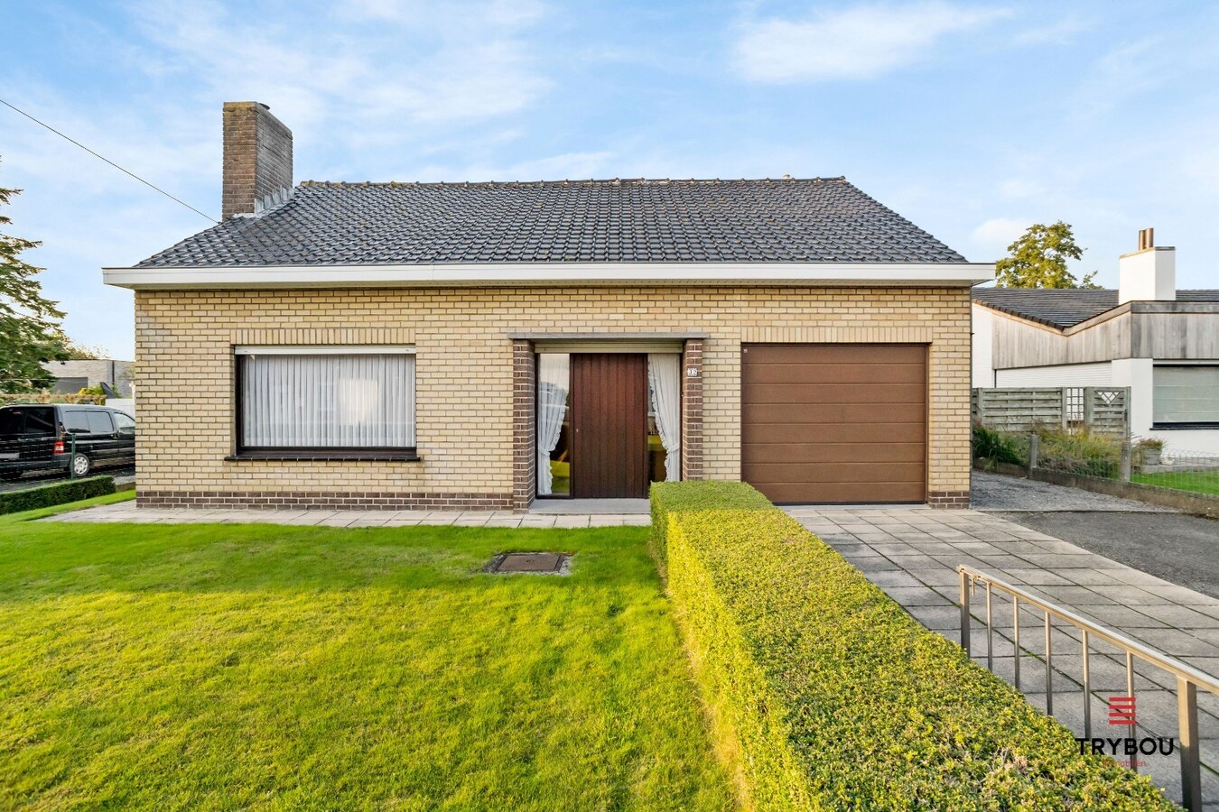 Uiterst ruime benedenwoning op groot perceel van 1666m² 