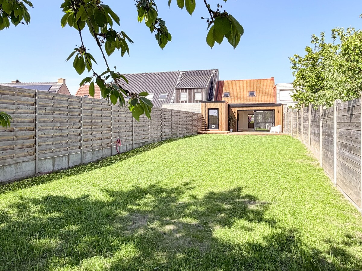 Prachtige ruime woning met grote zonnige tuin !    **** NONO INSPIRED **** 