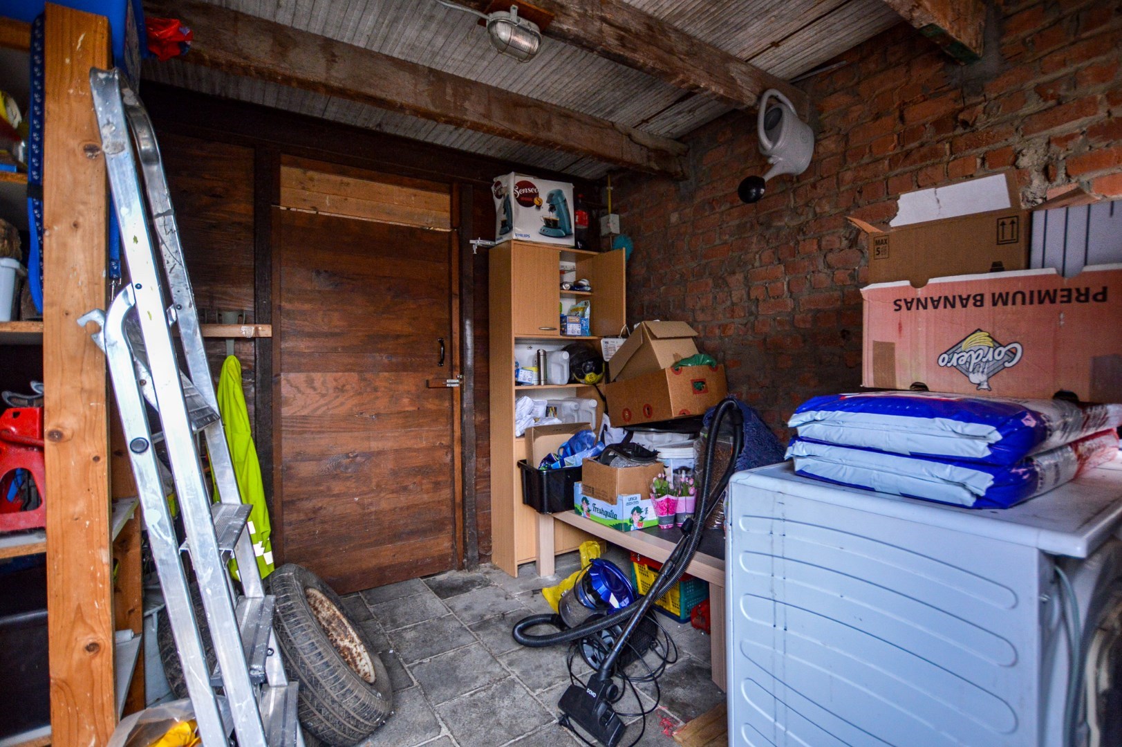 Te renoveren woning in centrum Eernegem 