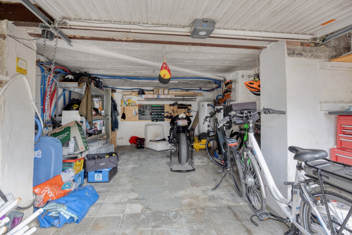 Halfopen bebouwing met 3 slaapkamers, tuin, terras en garage in Bertem! – EPC 128 kWh/m² - bewoonbare opp. 195 m² 