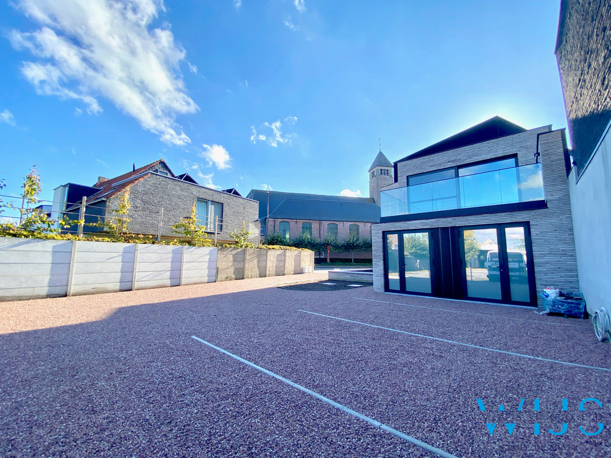 FENOMENAAL appartement met hoge afwerking te KLUIZEN ! 