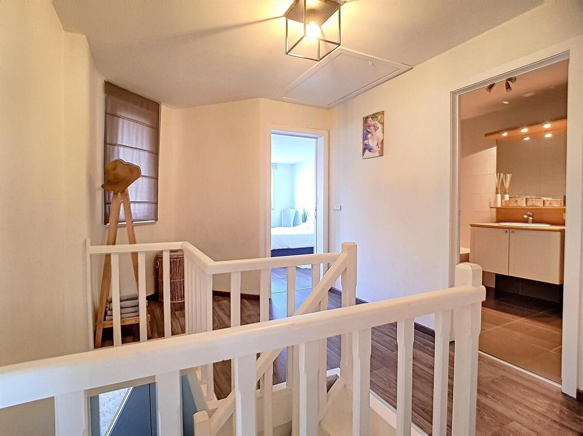 Zeer knappe gezinswoning met tuin, garage &amp; oprit - Lissewege 