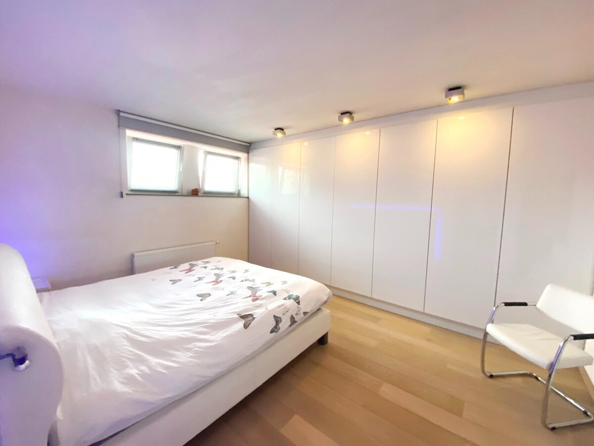 Luxueuze loft in hartje Wijnendale 