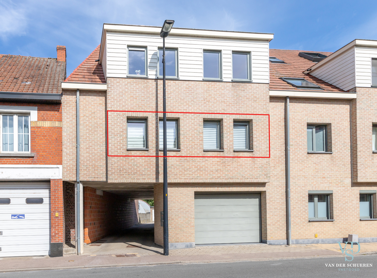 2 slaapkamer-appartement met terras én garage ! 