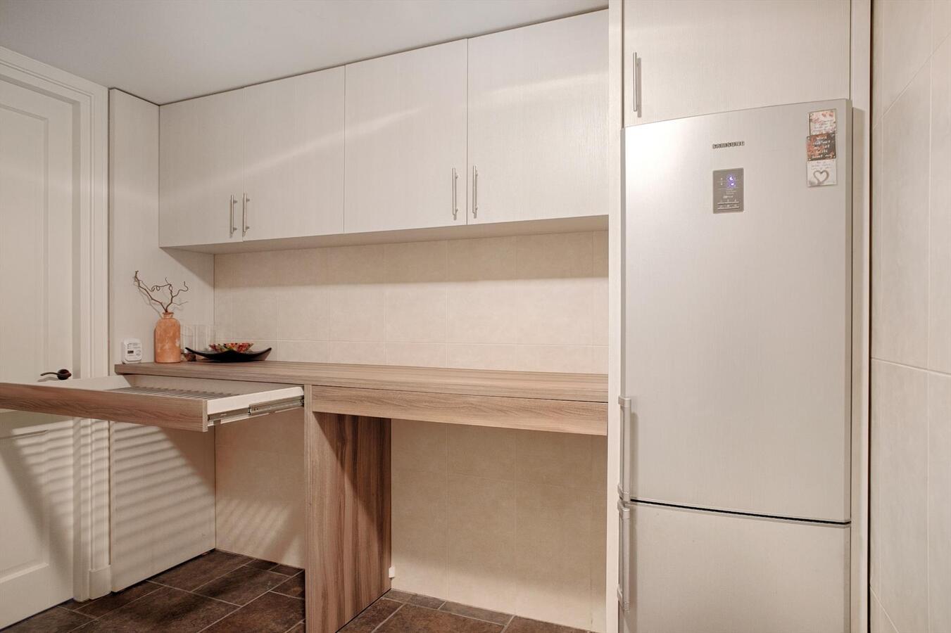 Luxe afgewerkt landhuis met gastenverblijf op een mooie locatie nabij het centrum van Hulsel gelegen op een perceel van 1264 M². 