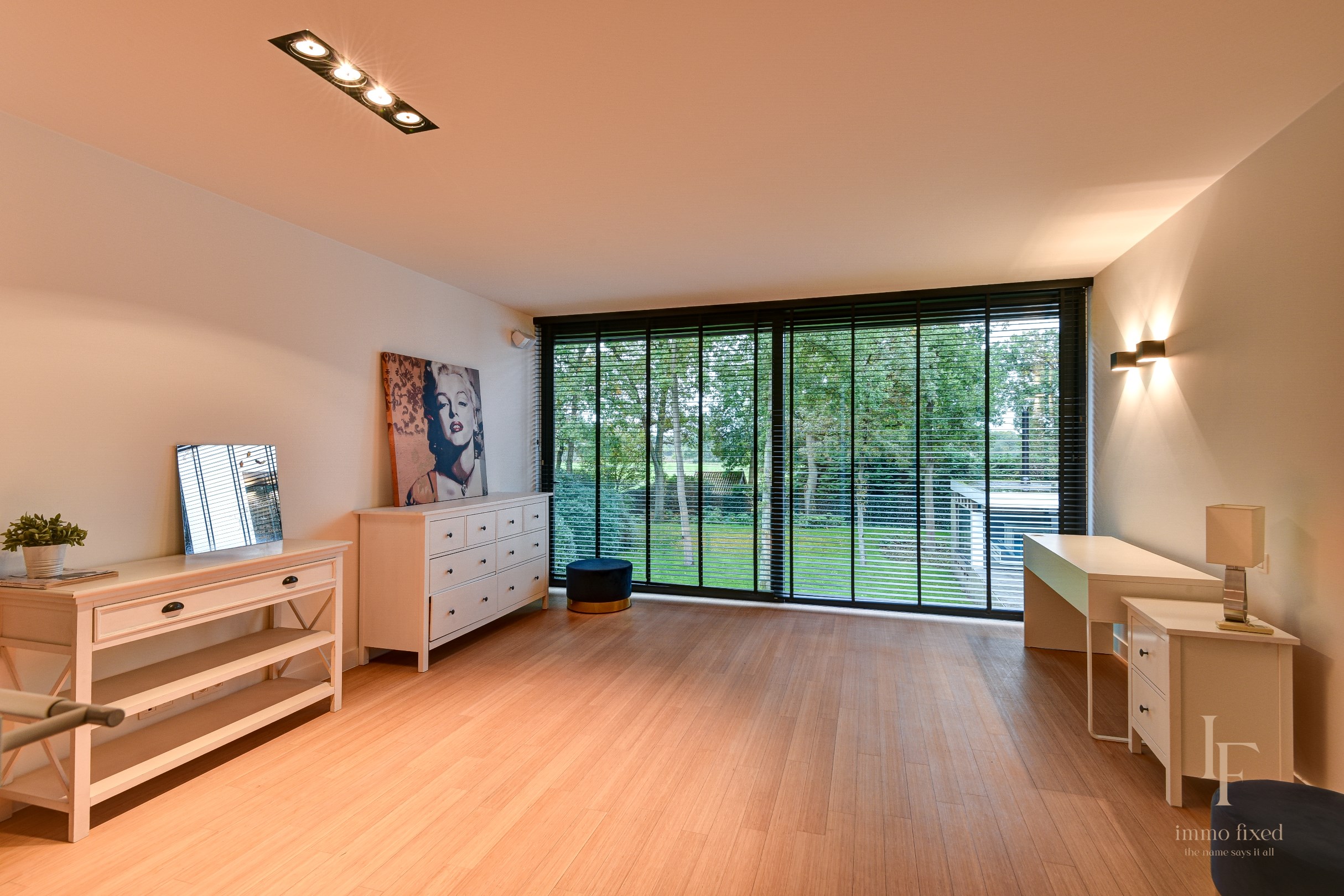 Luxe villa met 4 SLKS en praktijkruimte te SCHILDE! 