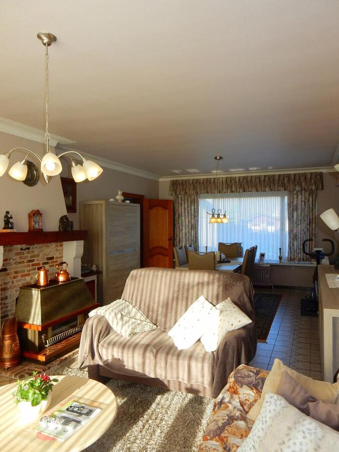 Knusse woning te Jabbeke met 3 slaapkamers 