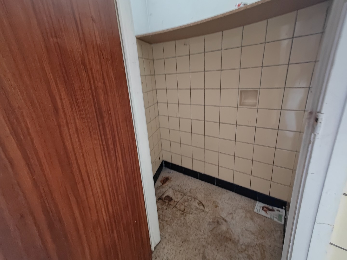 Appartement op het 1e verdiep met 2 slaapkamers en aparte berging 