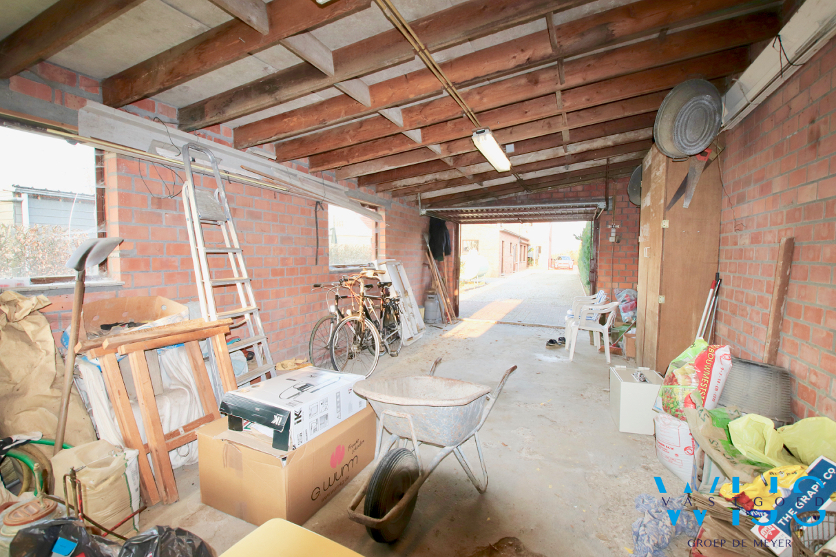 Tof gezellig woonhuis op een prachtig ruim perceel te Boekhoute ! 