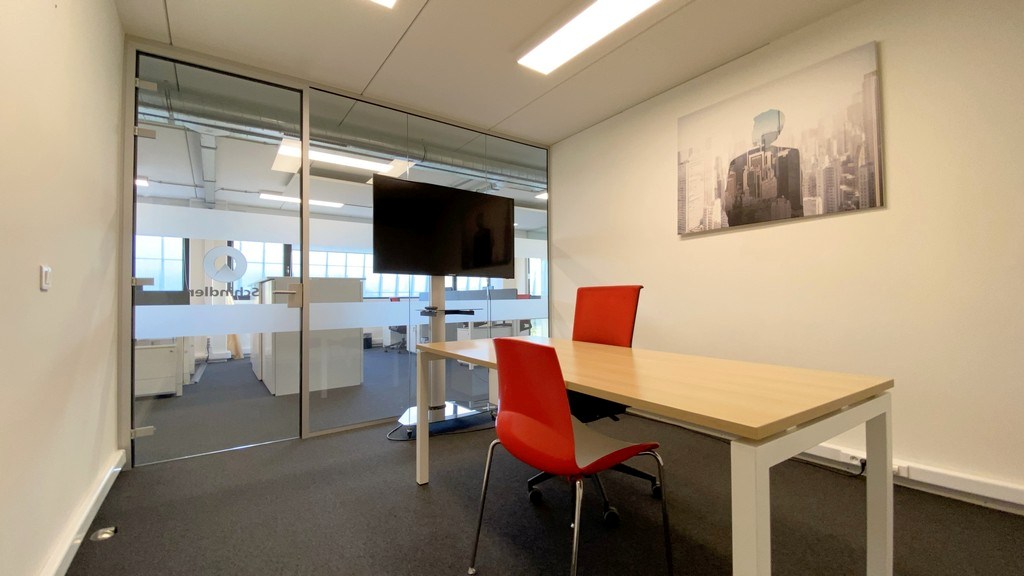 Recente kantoren en magazijnen te huur in Westpoort Zwijndrecht