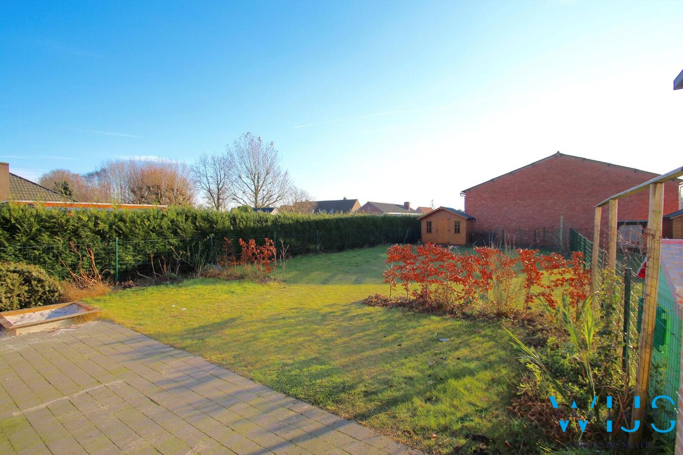 Ruime nieuwbouwwoning met ZUIDgerichte tuin te ERTVELDE 