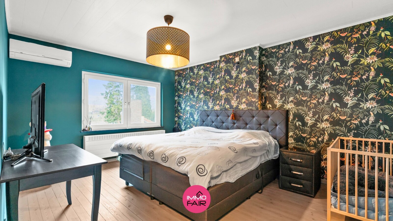 Gezinswoning met authentieke elementen in centrum Lanaken! 