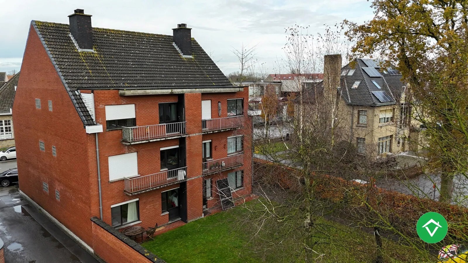 Appartement met 2 slaapkamers en garage in centrum Koekelare 