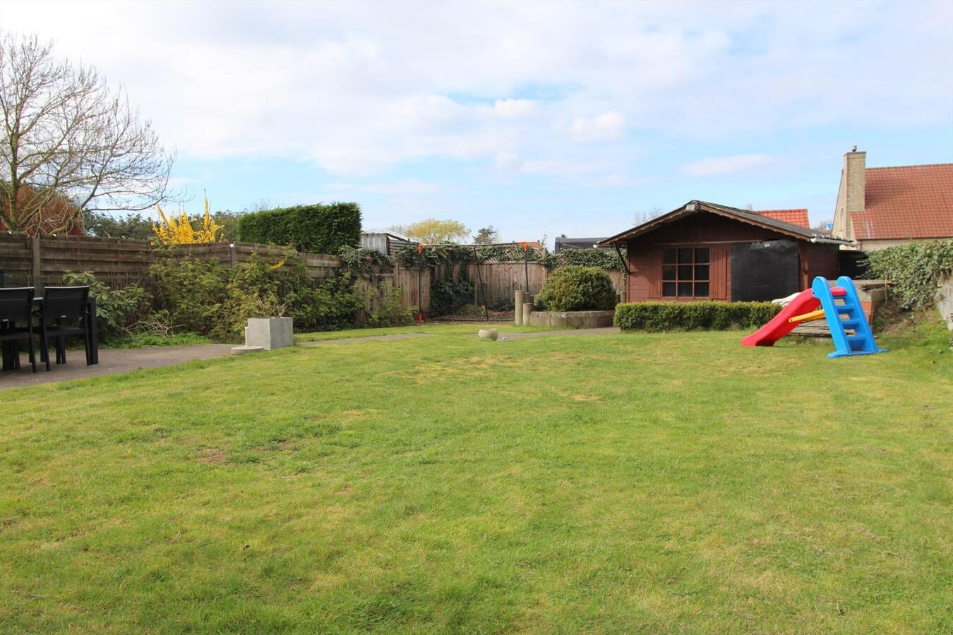 Woning met 4 slaapkamers en tuin te Ichtegem 